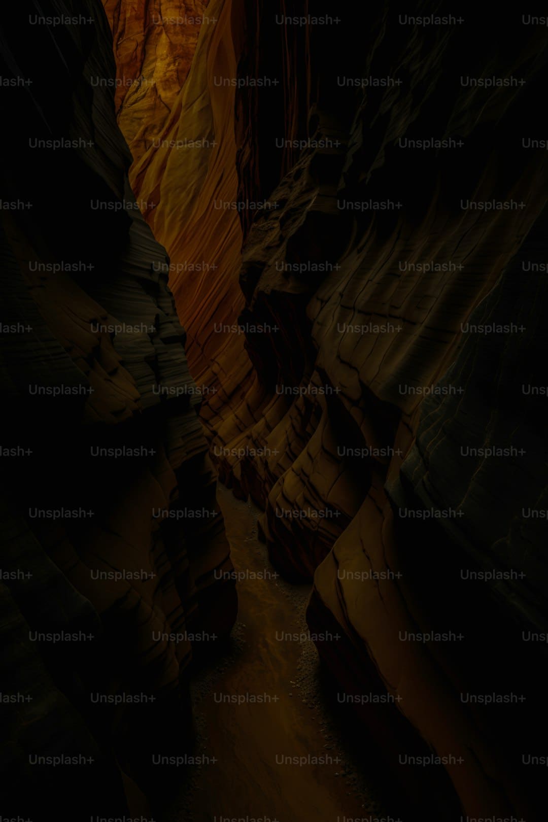 摩爾線程88天快速過會，上市后的市值會超越寒武紀(jì)嗎？