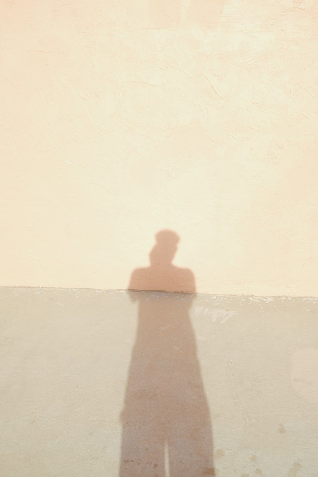 張婧儀紅毯拎垃圾袋？揭秘明星時尚背后的真實選擇