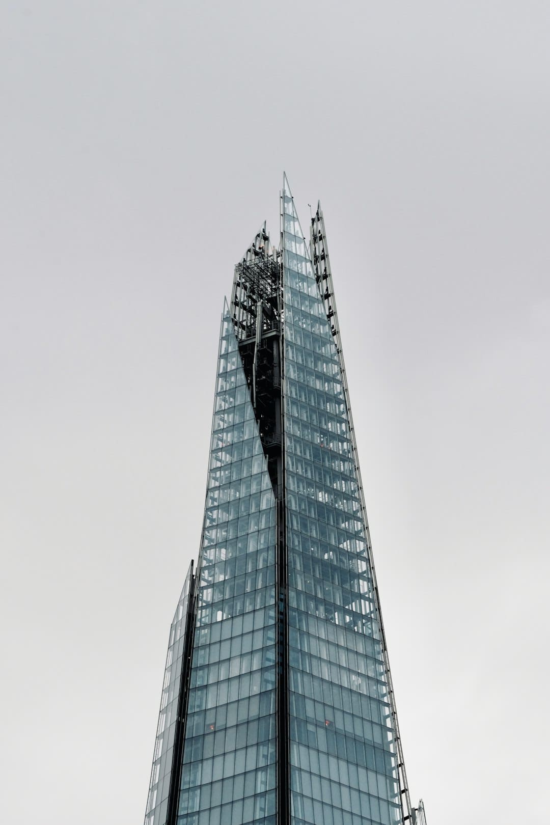 生意公司回應(yīng)姜濤墜海：跑步時(shí)頭暈不適致意外落水